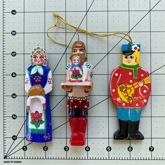 (3) Handmade Russian Ornaments - Picture 13 of 14